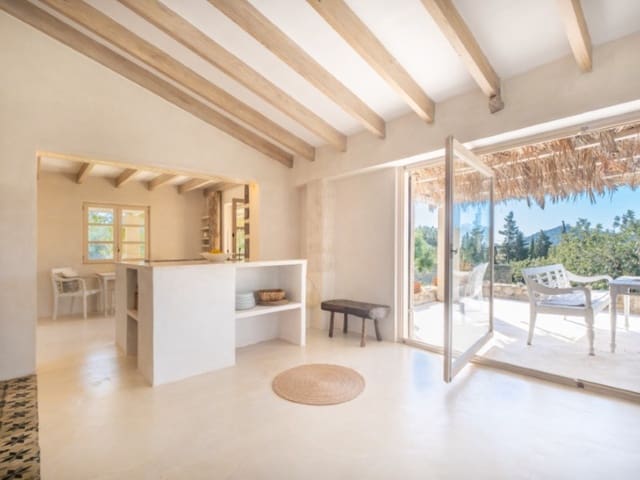 3 quarto Quinta/Casa Rural para venda em Capdepera - 1 850 000 € (Ref: 9899402)