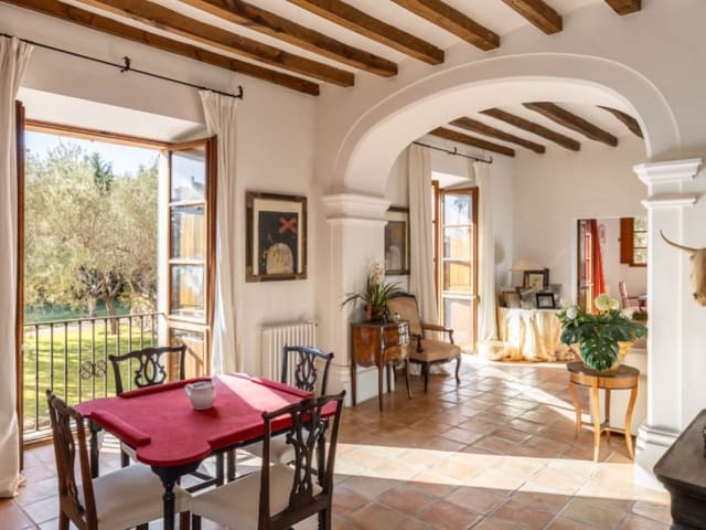 8 chambre Finca/Maison de Campagne à vendre à Alaró avec piscine garage - 10 900 000 € (Ref: 9900420)