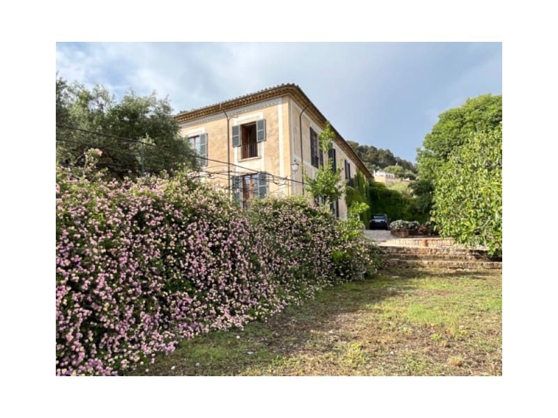 8 chambre Finca/Maison de Campagne à vendre à Alaro avec piscine garage - 10 900 000 € (Ref: 9900420)