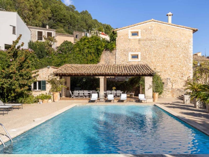 8 chambre Finca/Maison de Campagne à vendre à Alaro avec piscine garage - 10 900 000 € (Ref: 9900420)