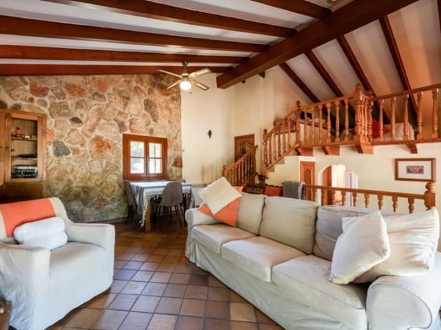 2 slaapkamer Finca/Landhuis te koop in Es Capdella, Calvià - € 935.000 (Ref: 9904296)