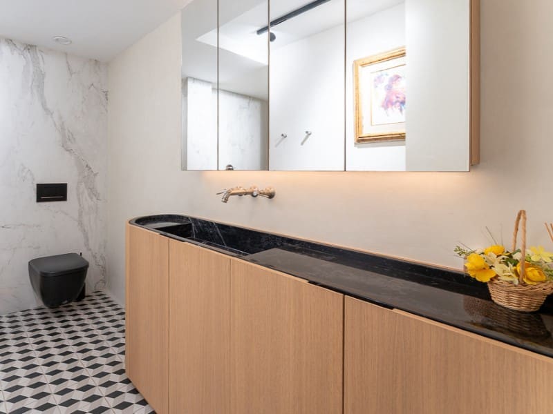 2 bedroom Apartment for sale in Palma de Mallorca with garage - € 1,650,000 (Ref: 9904300)