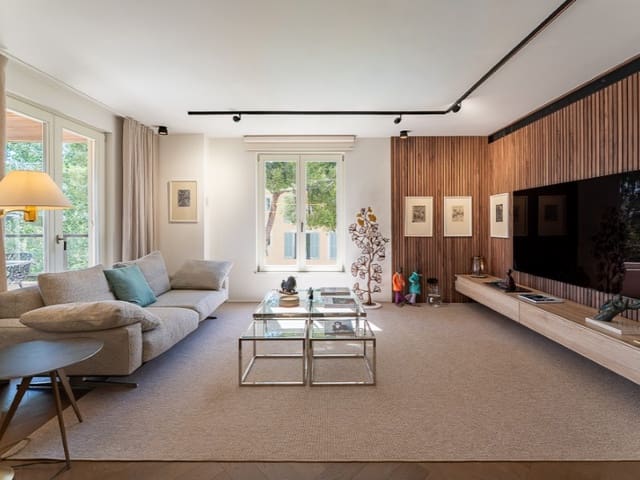 2 bedroom Apartment for sale in La Bonanova, Palma de Mallorca with garage - € 1,650,000 (Ref: 9904300)