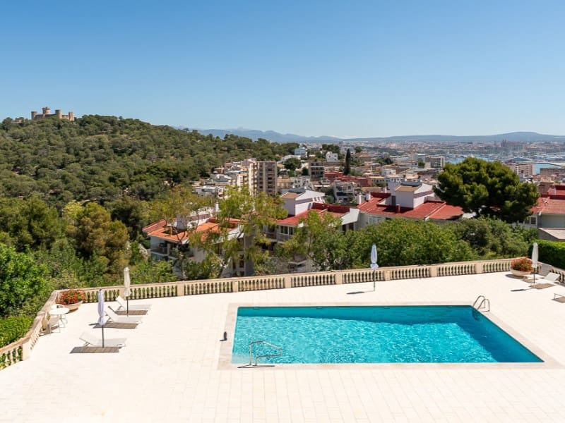 2 bedroom Apartment for sale in Palma de Mallorca with garage - € 1,650,000 (Ref: 9904300)
