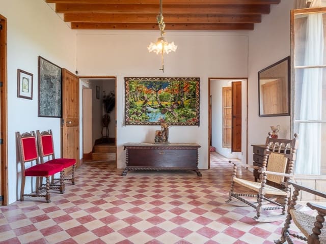 12 slaapkamer Finca/Landhuis te koop in Algaida - € 5.900.000 (Ref: 9910735)