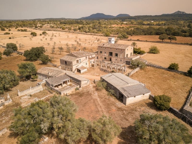 12 bedroom Finca/Country House for sale in Algaida - € 5,900,000 (Ref: 9910735)
