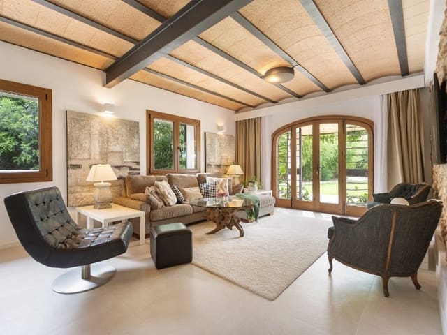 5 bedroom Finca/Country House for sale in Binissalem with pool - € 3,500,000 (Ref: 9915985)