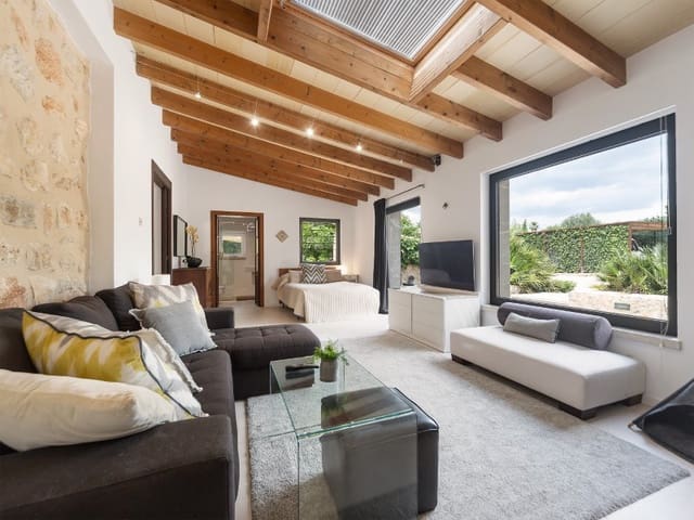 5 bedroom Finca/Country House for sale in Binissalem with pool - € 3,500,000 (Ref: 9915985)