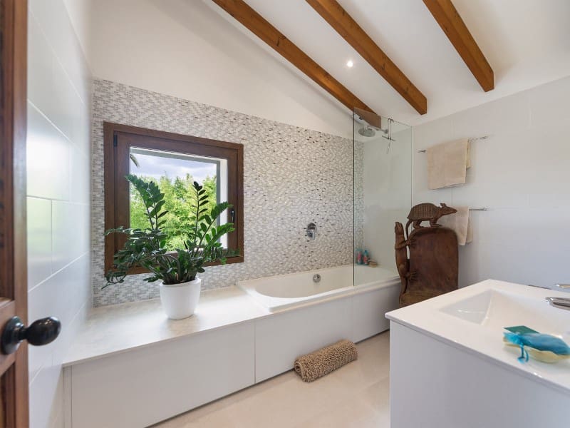 5 bedroom Finca/Country House for sale in Binissalem with pool - € 3,500,000 (Ref: 9915985)