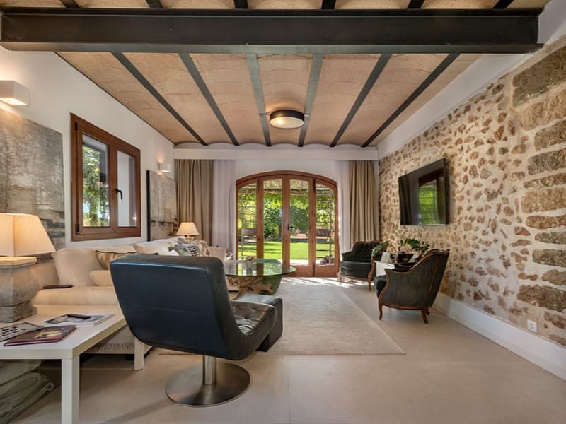 5 bedroom Finca/Country House for sale in Binissalem with pool - € 3,500,000 (Ref: 9915985)