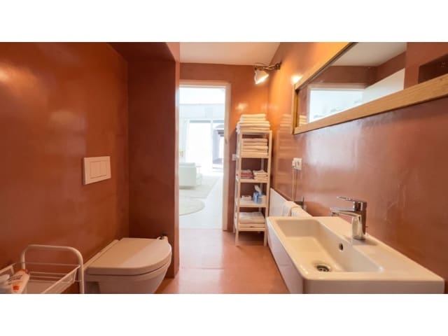 Commercial for sale in Monti-Sion, Palma de Mallorca - € 265,000 (Ref: 9920163)