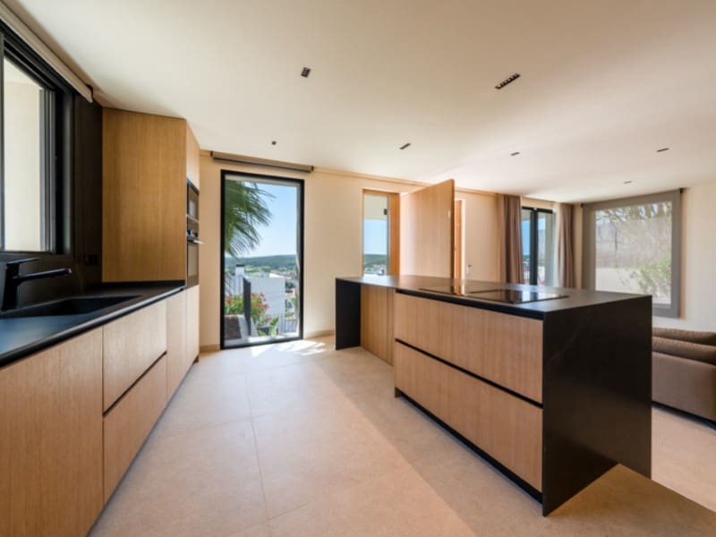 3 soveværelse Villa til salg i Santa Ponsa med swimmingpool garage - € 2.980.000 (Ref: 9920164)