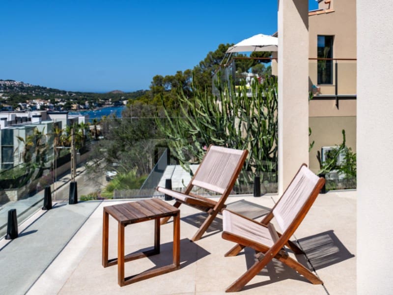 3 soveværelse Villa til salg i Santa Ponsa med swimmingpool garage - € 2.980.000 (Ref: 9920164)