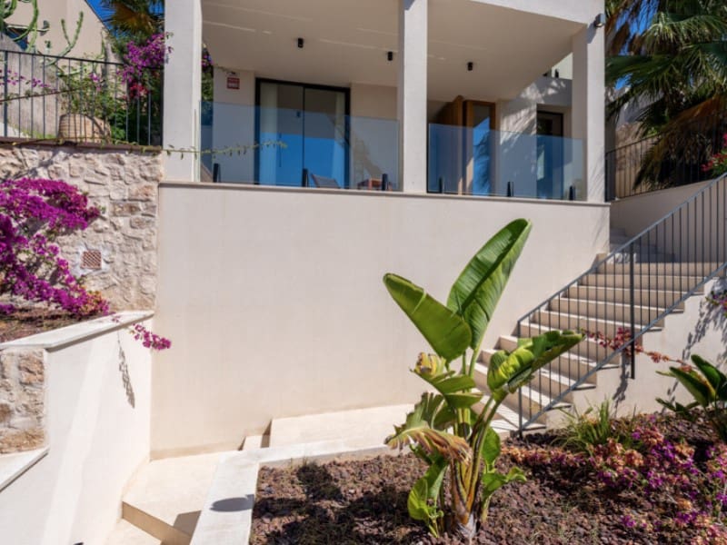 3 soveværelse Villa til salg i Santa Ponsa med swimmingpool garage - € 2.980.000 (Ref: 9920164)