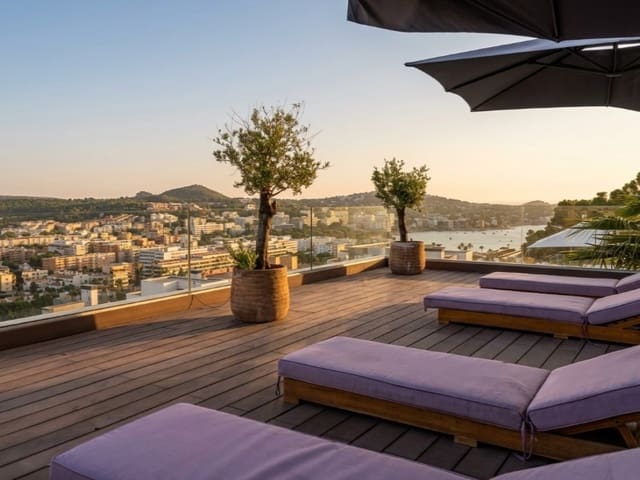 3 quarto Moradia para venda em Santa Ponsa, Calvià com piscina garagem - 2 980 000 € (Ref: 9920164)