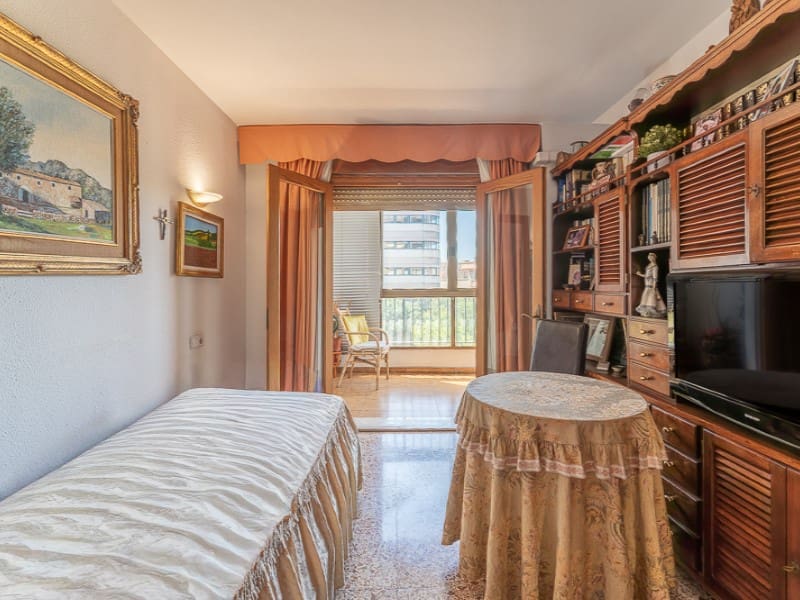 3 bedroom Apartment for sale in Palma de Mallorca with garage - € 650,000 (Ref: 9921957)