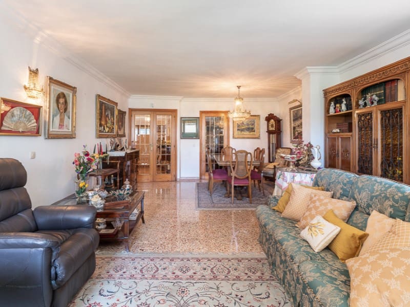3 bedroom Apartment for sale in Palma de Mallorca with garage - € 650,000 (Ref: 9921957)