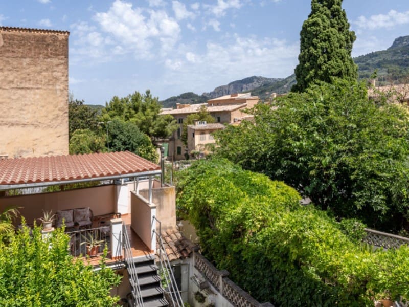 Chalet de 4 habitaciones en Sóller en venta - 1.390.000 € (Ref: 9924341)