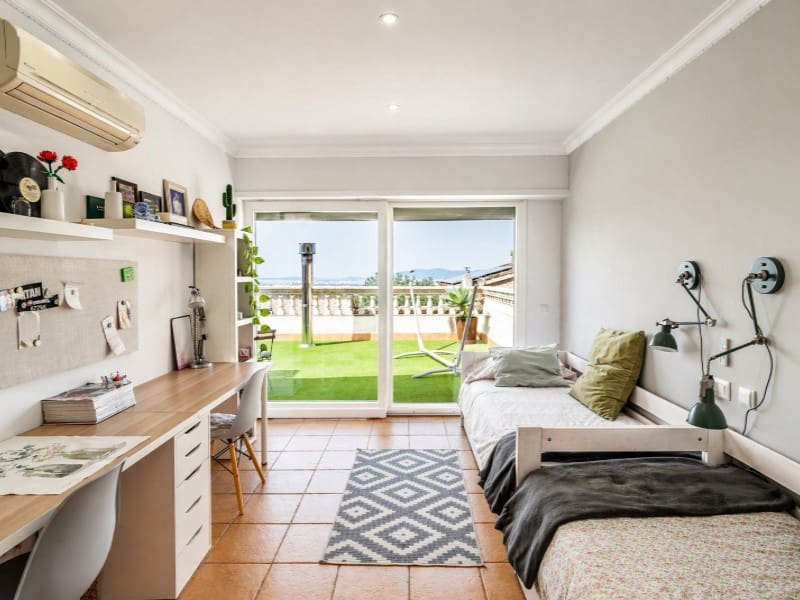 4 bedroom Villa for sale in Portol with pool garage - € 1,080,000 (Ref: 9929081)