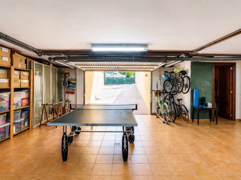 4 bedroom Villa for sale in Portol with pool garage - € 1,080,000 (Ref: 9929081)