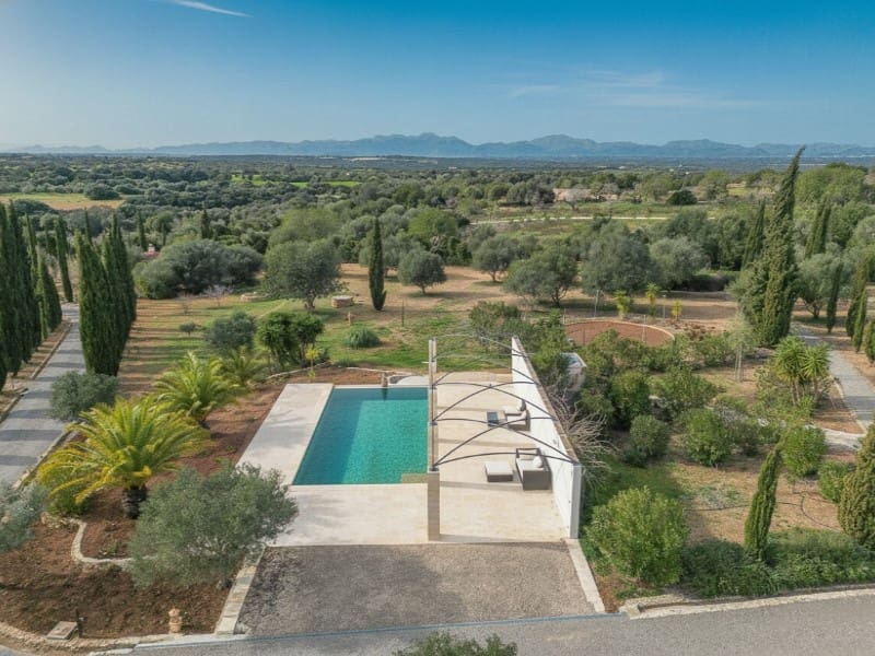 5 soveværelse Finca/Landehus til salg i Manacor med swimmingpool - € 1.950.000 (Ref: 9936113)