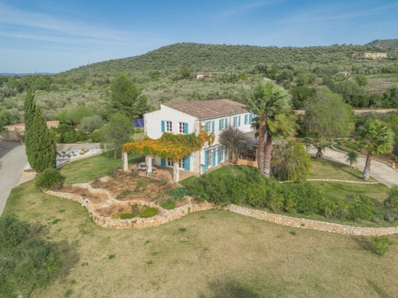 5 soveværelse Finca/Landehus til salg i Manacor med swimmingpool - € 1.950.000 (Ref: 9936113)
