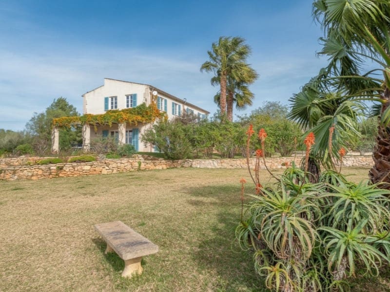 5 soveværelse Finca/Landehus til salg i Manacor med swimmingpool - € 1.950.000 (Ref: 9936113)