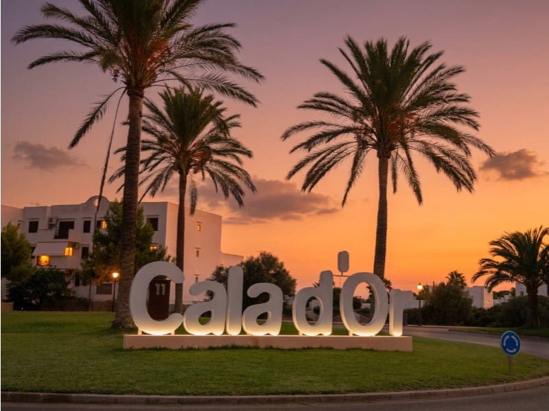 Byggetomt til salgs i Cala d'Or - € 1 800 000 (Ref: 9947563)
