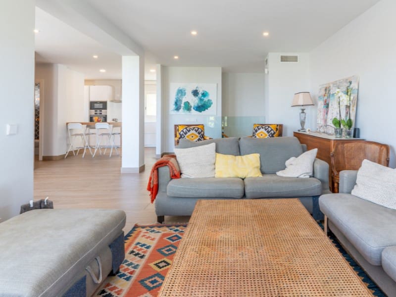 4 bedroom Villa for sale in Palma de Mallorca with garage - € 1,190,000 (Ref: 9959474)