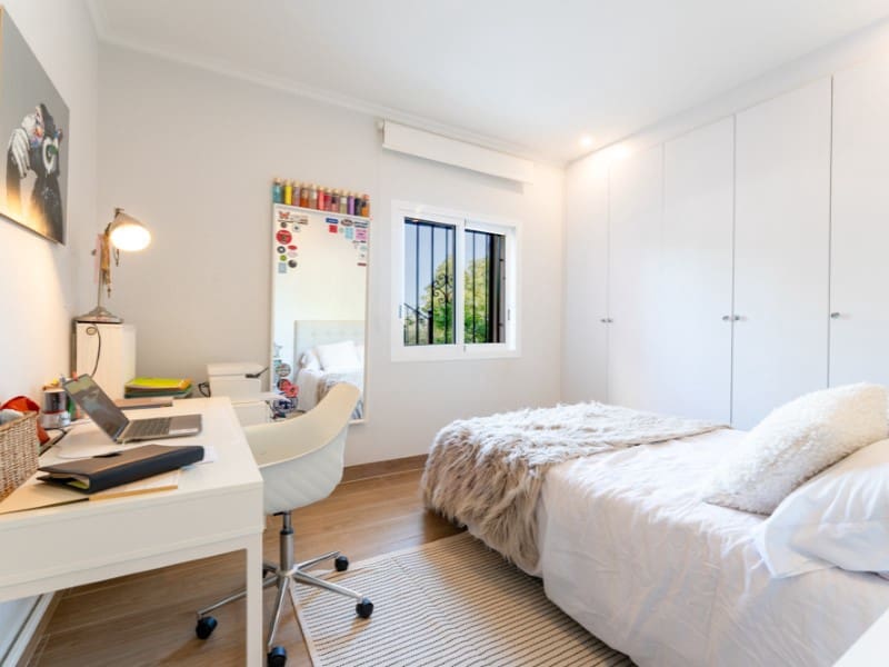 4 bedroom Villa for sale in Palma de Mallorca with garage - € 1,190,000 (Ref: 9959474)
