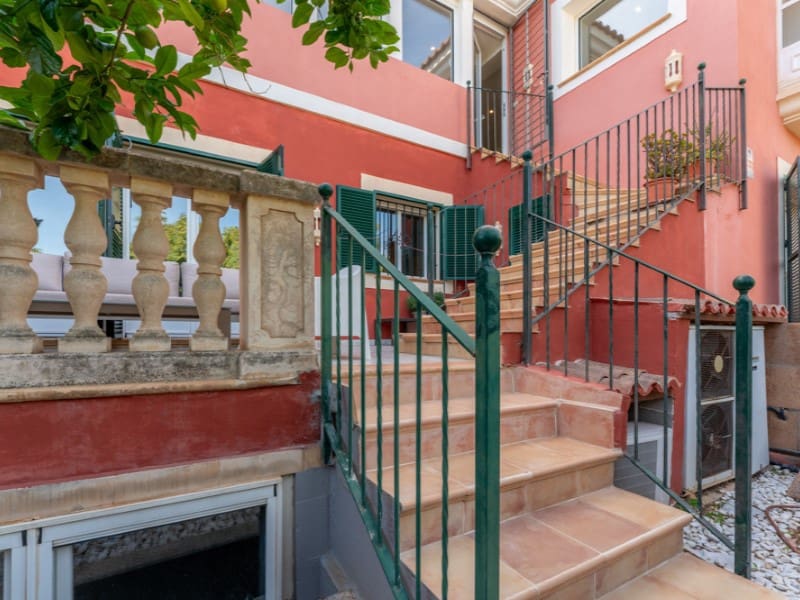4 bedroom Villa for sale in Palma de Mallorca with garage - € 1,190,000 (Ref: 9959474)