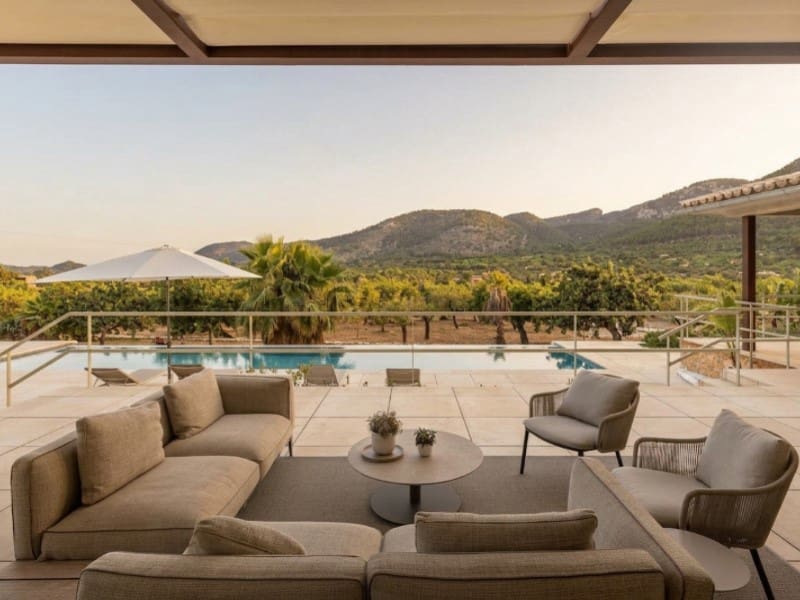 7 soverom Finca/Herregård til salgs i Alaro med svømmebasseng garasje - € 9 950 000 (Ref: 9982698)