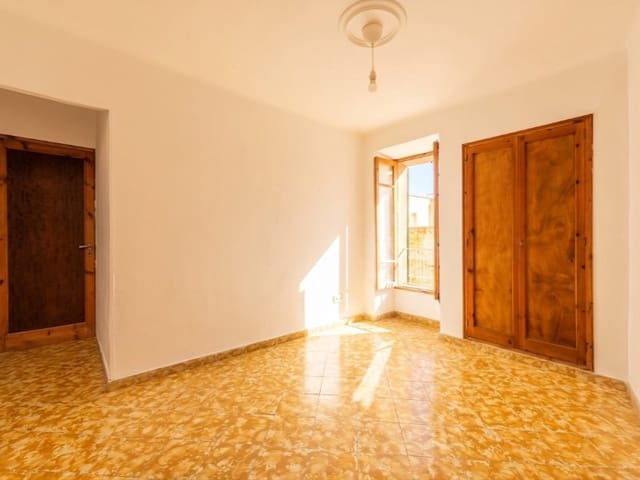 4 slaapkamer Villa te koop in Sóller met garage - € 850.000 (Ref: 9984636)