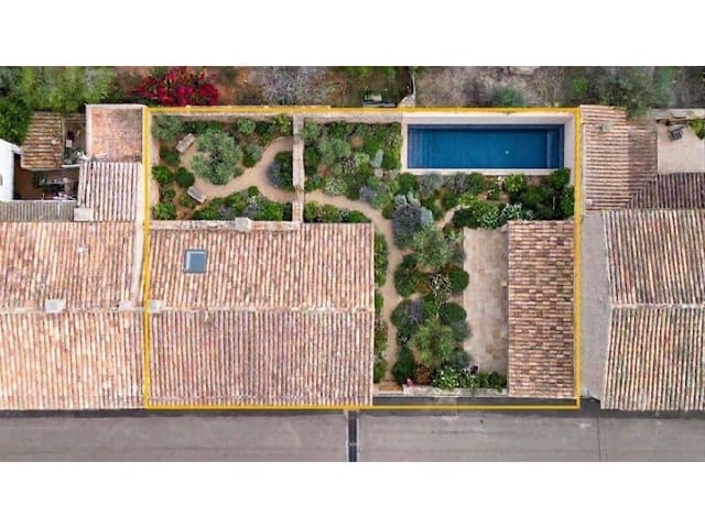 6 soverom Villa til salgs i Es Llombards, Santanyí med svømmebasseng - € 850 000 (Ref: 9986597)