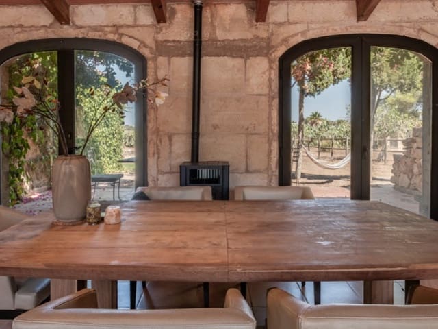 7 slaapkamer Finca/Landhuis te koop in Ses Covetes, Campos met zwembad garage - € 2.750.000 (Ref: 9996848)