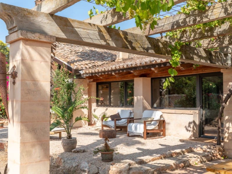 7 slaapkamer Finca/Landhuis te koop in Ses Covetes met zwembad garage - € 2.750.000 (Ref: 9996848)