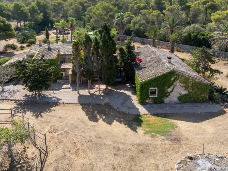7 slaapkamer Finca/Landhuis te koop in Ses Covetes met zwembad garage - € 2.750.000 (Ref: 9996848)
