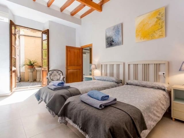 20 sypialnia Willa na sprzedaż w Alaró z basenem - 7 000 000 € (Ref: 9998510)