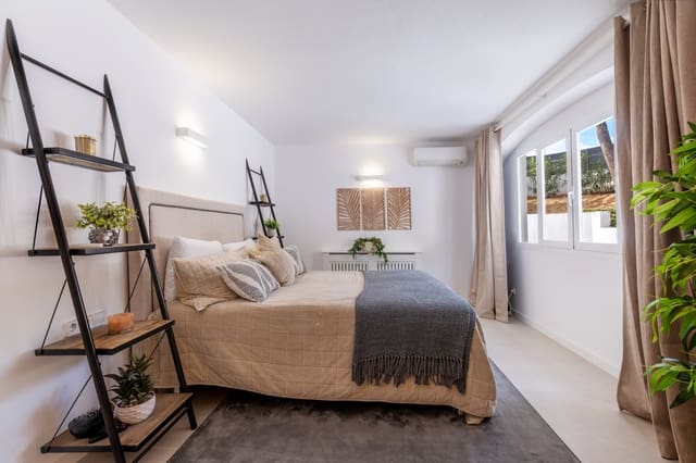 4 sovrum Villa till salu i Santa Ponsa, Calvià med pool garage - 2 725 000 € (Ref: 10024579)