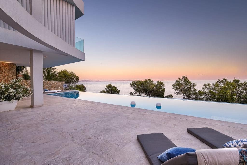 4 soveværelse Villa til salg i Cala Vinyes / Cala Vinyas / Cala Vinas - € 16.900.000 (Ref: 8884938)