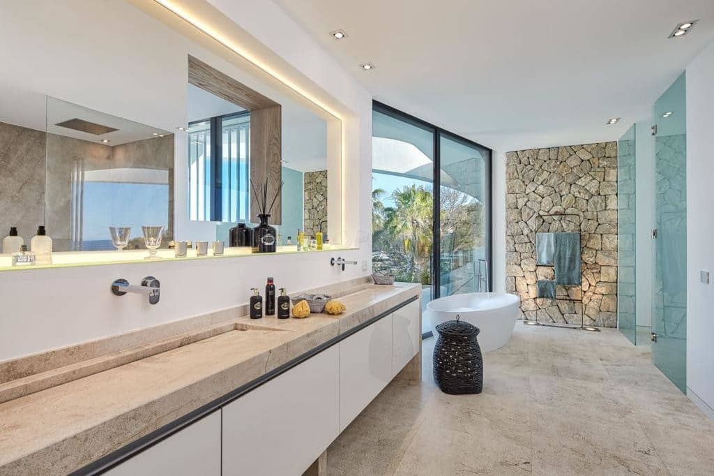 4 soveværelse Villa til salg i Cala Vinyes / Cala Vinyas / Cala Vinas - € 16.900.000 (Ref: 8884938)