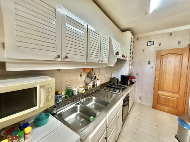 4 sypialnia Dom szeregowy na sprzedaż w Santa Ponsa, Calvià - 650 000 € (Ref: 8884939)