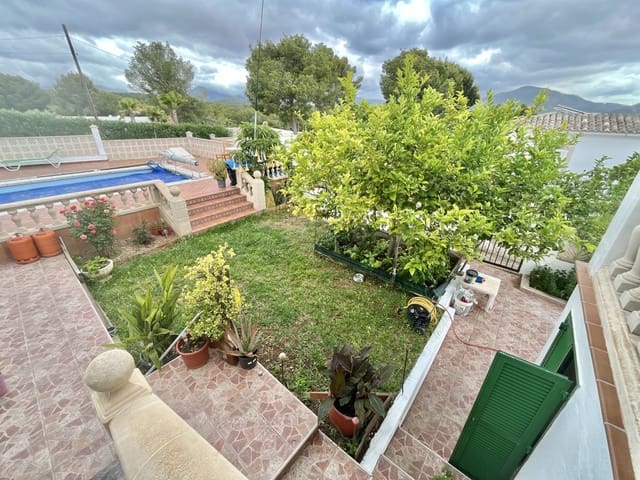 4 sypialnia Dom szeregowy na sprzedaż w Santa Ponsa, Calvià - 650 000 € (Ref: 8884939)