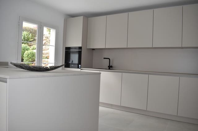5 camera da letto Villa in vendita in Santa Ponsa, Calvià - 2.750.000 € (Rif: 8910149)