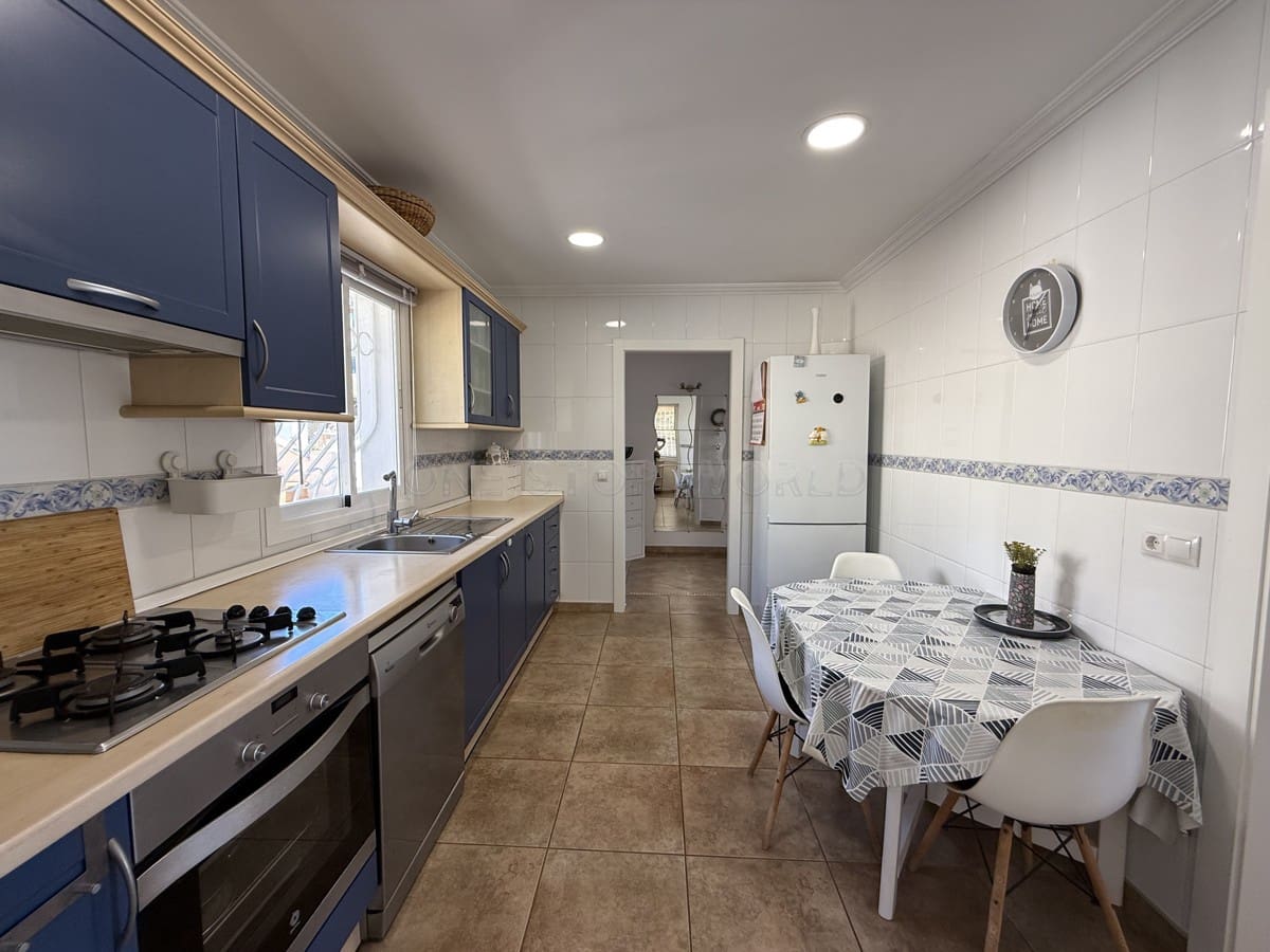 5 soveværelse Villa til salg i Costa de la Calma - € 1.595.000 (Ref: 8912279)