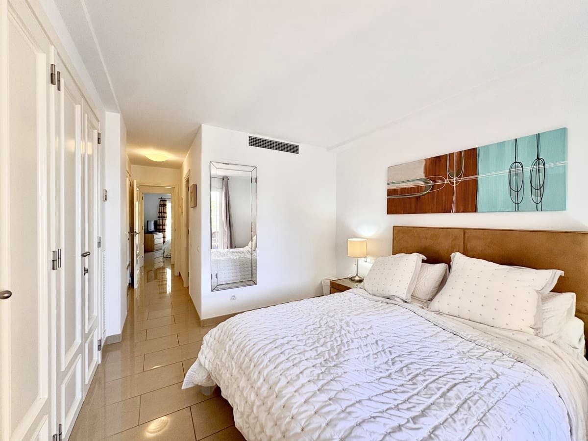 3 soveværelse Lejlighed til salg i Santa Ponsa - € 850.000 (Ref: 8970915)