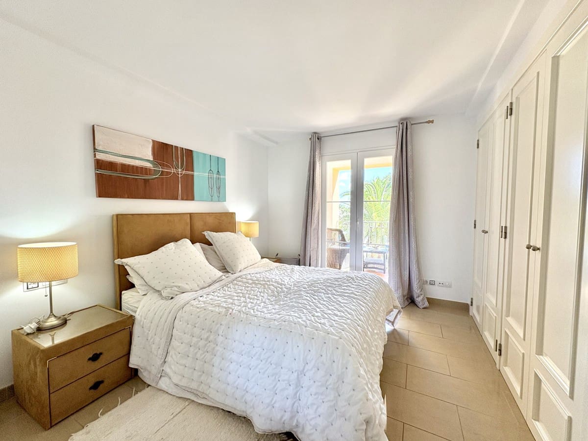 3 soveværelse Lejlighed til salg i Santa Ponsa - € 850.000 (Ref: 8970915)