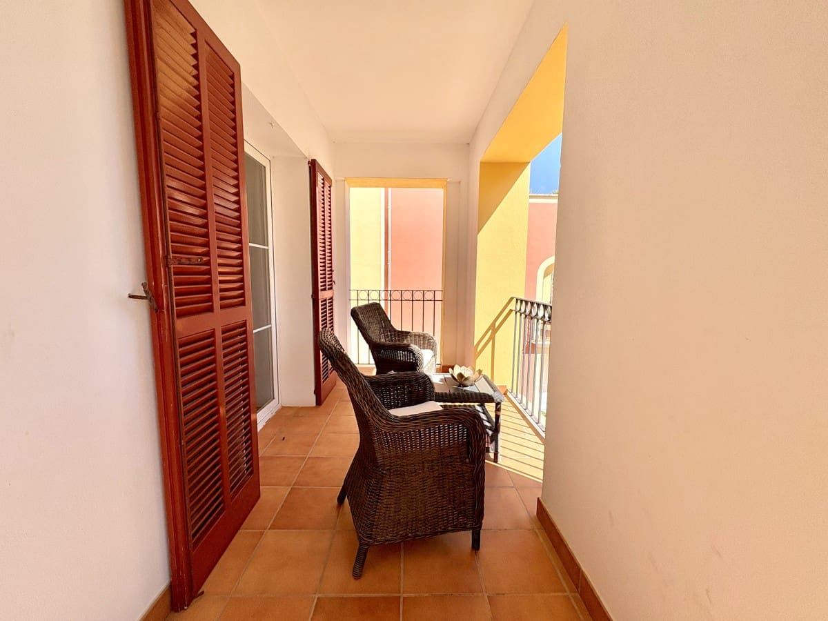 3 soveværelse Lejlighed til salg i Santa Ponsa - € 850.000 (Ref: 8970915)