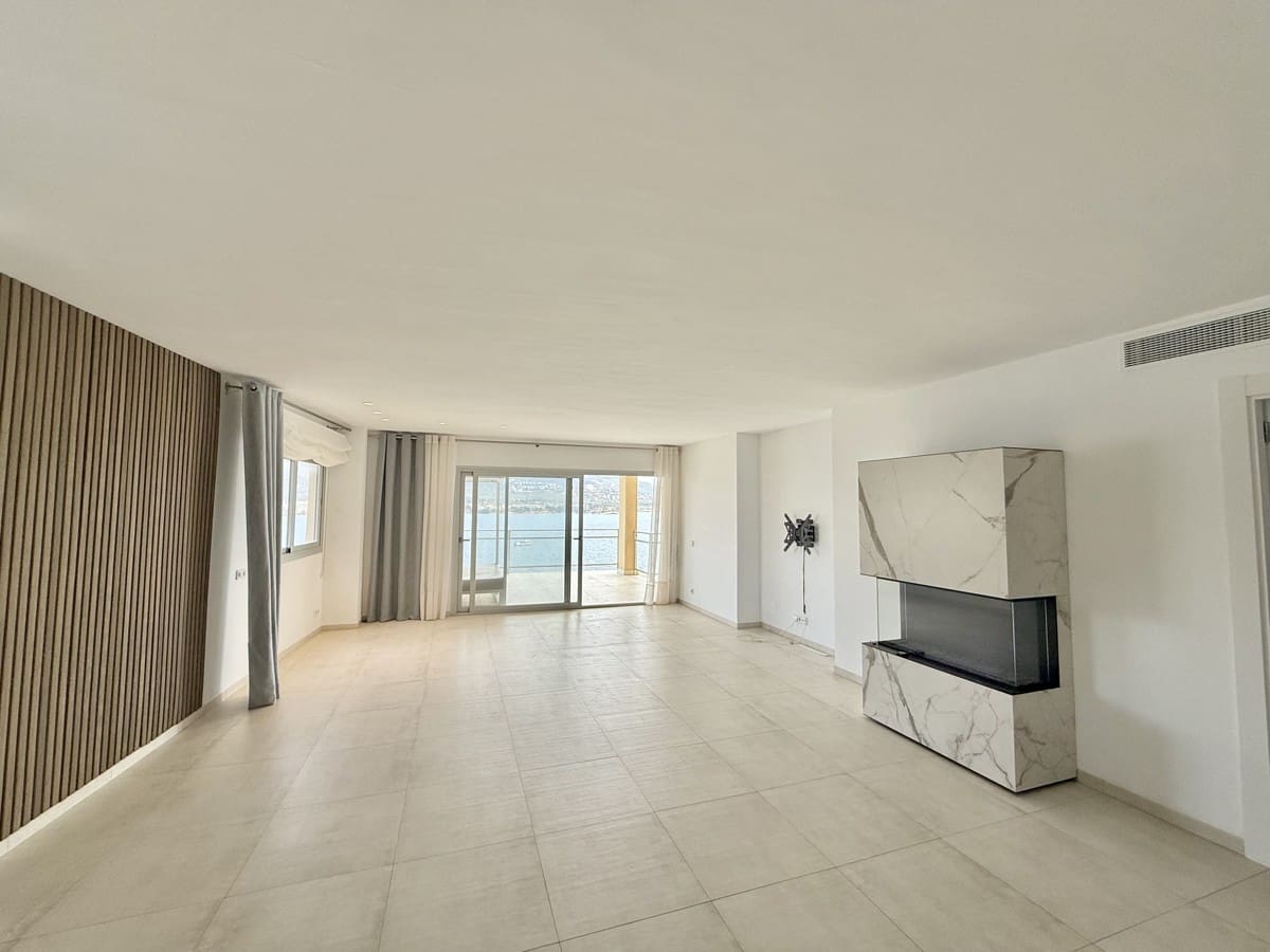 5 soveværelse Lejlighed til salg i Torrenova - € 1.590.000 (Ref: 8990205)