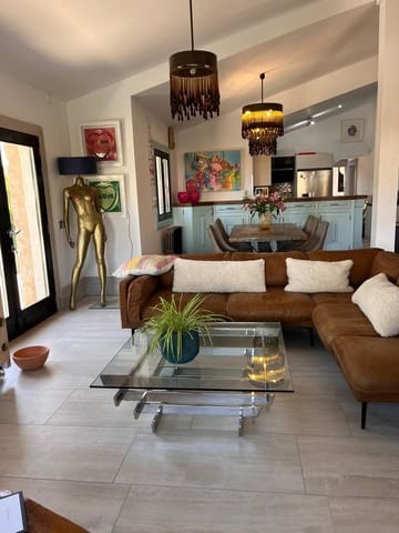 Chalet de 4 habitaciones en El Toro / Port Adriano, Calvià en alquiler con piscina - 5.250 € (Ref: 8992820)